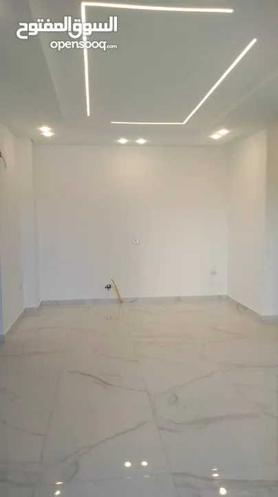 شقق مميزة جداً للبيع / الجبيهة تشطيبات سوبر ديلوكس