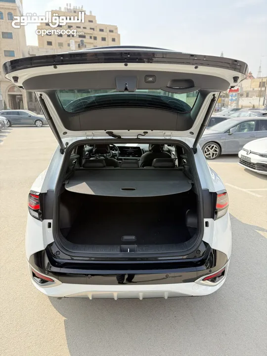 كيا سبورتاج GT Line ترخيص 2022 محرك 1600 هايبرد  جير أوتوماتيك 240 حصان