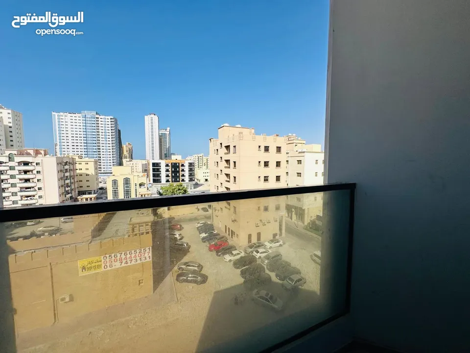 F3 / قرب دوار السفينة غرفة وصالة للايجار الشهري الشامل - مفروشة فرش جديد - 2 بلكونة  - شامل الفواتير