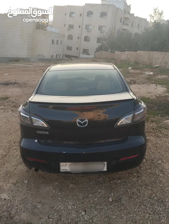 مازدا زووم 3 لون اسود موديل 2012 mazda zoom 3