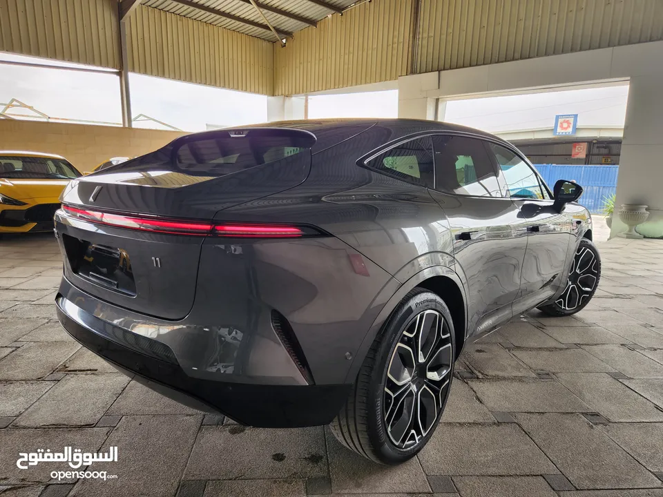 شانجان افاتار موديل 2023 AVATR 11 دفع كلي AWD وثنائي