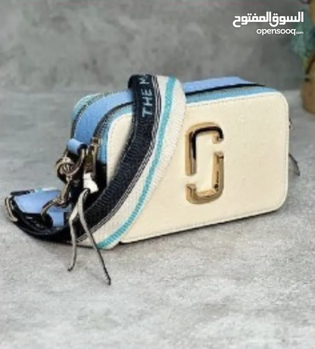 شنتة مارك جاكوب ماستر كوبي مختمة كامل لون بيج مع أزرق فاتح وأسود Marc jacobs bags high master copy