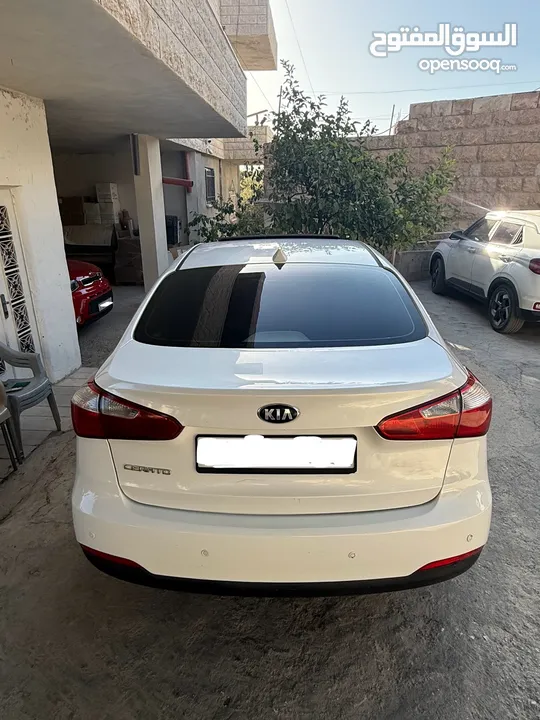 كيا سيراتو k3 سعرررررر حرررررررق حرررررررق مع فتحة سقف