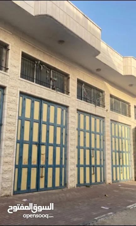 3 مخازن للايجار