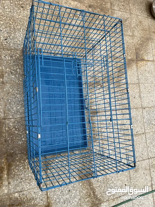 Dog cage almost new