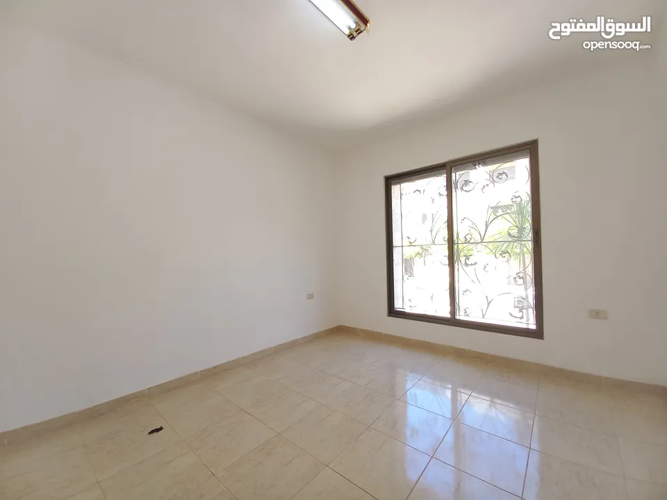 شقة غير مفروشة للايجار في الصويفية  ( Property 33702 )-175035421