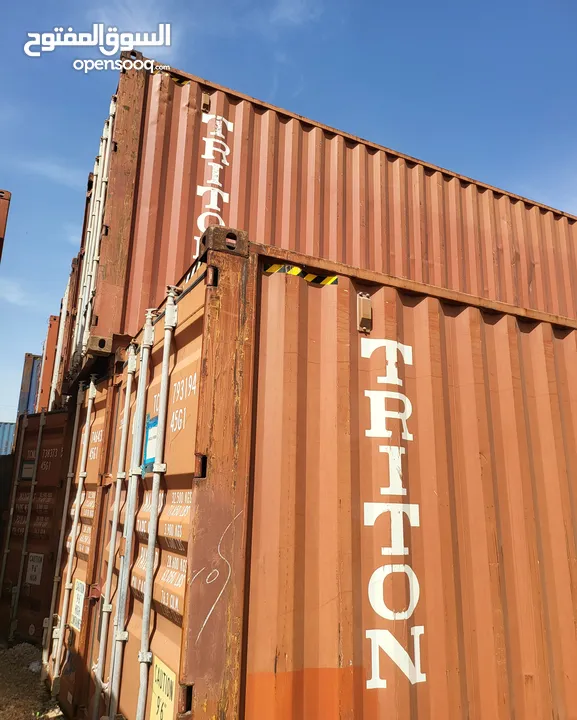 للبيع  containers  ( حاويات )  كونتينر بحاله جيده جدا