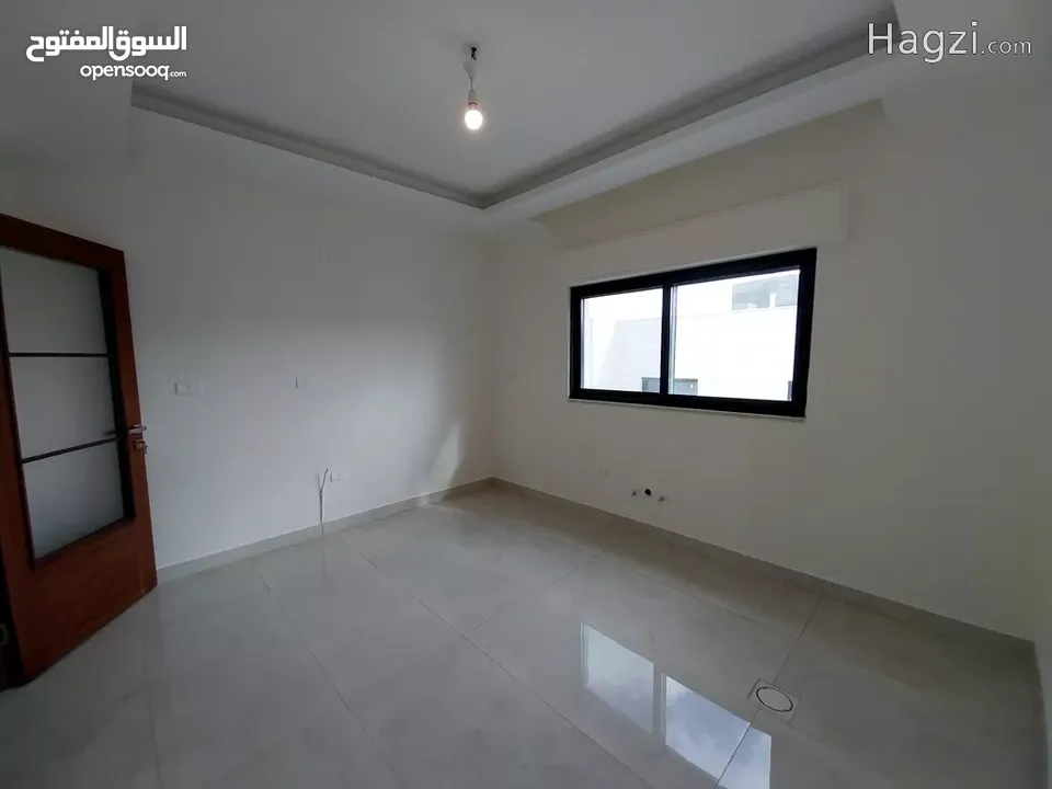 رووف دوبليكس للبيع في ام اذينه  ( Property ID : 30790 )