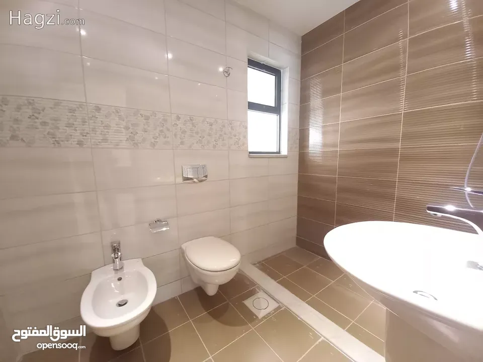 شقة للبيع في منطقة دير غبار  ( Property ID : 34656 )