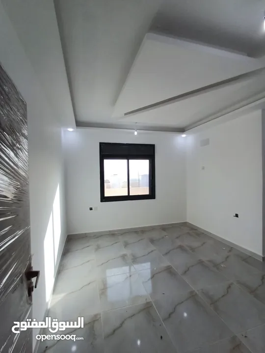 شقة فاخرة للبيع التاسعة ط3هندسي رواف 161اطلالة بحرية دائما