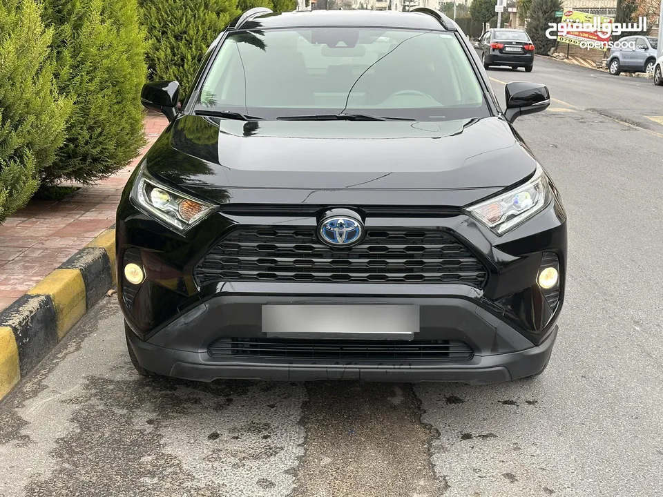 TOYOTA RAV4 HYBRID 2021 XLE