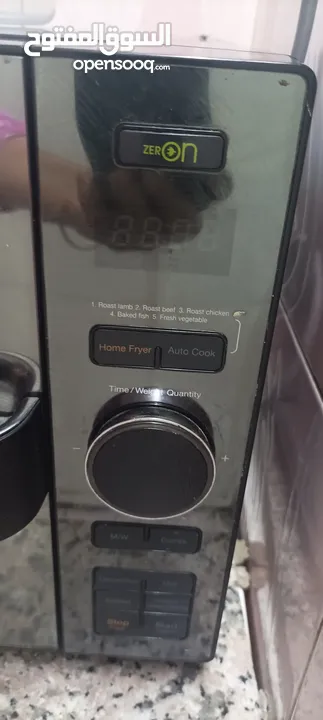 Daewoo brand microwave oven good working