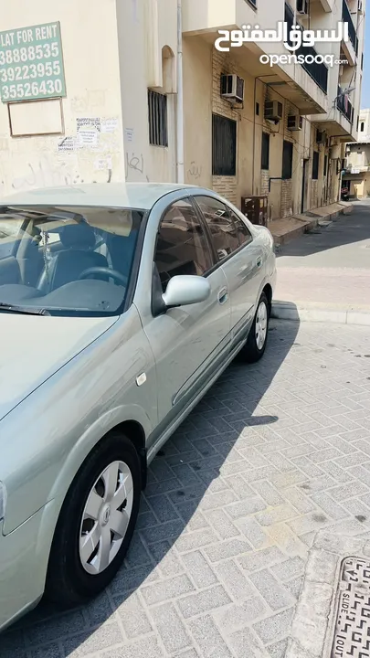 Nissan sunny 2008