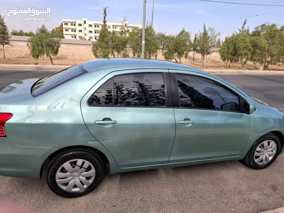 تم تخفيض السعر للبيع تويوتا يارس 2009 Toyota yaris 2009 غير قابل للتفاوض