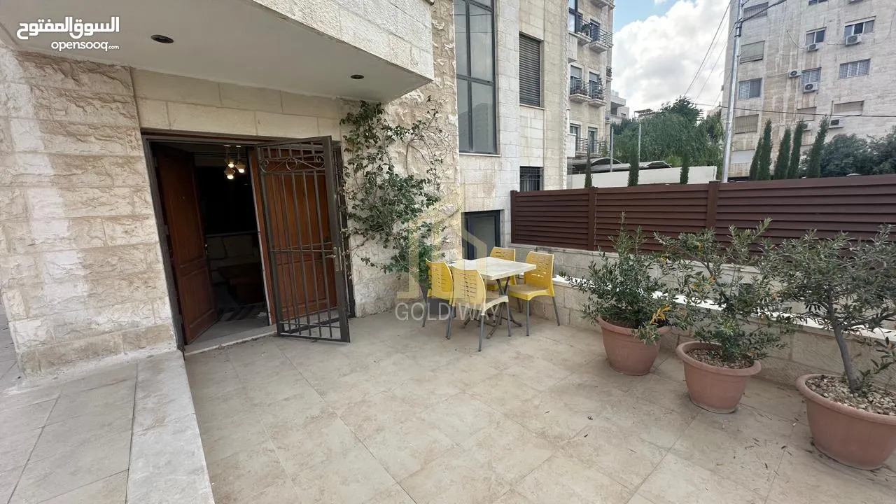 في أرقى مناطق الدوار الرابع شقة أرضيه مفروشة 100م بتشطيبات مميزة / ref 9524