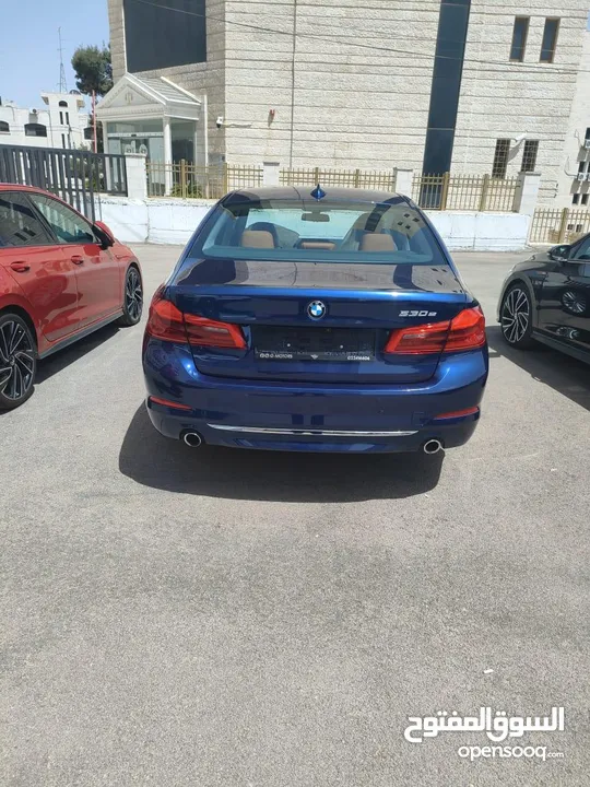 للبيع أو البدل  BMW 530e M 2019 فخامة الهايبرد بتجهيزات مميزة!