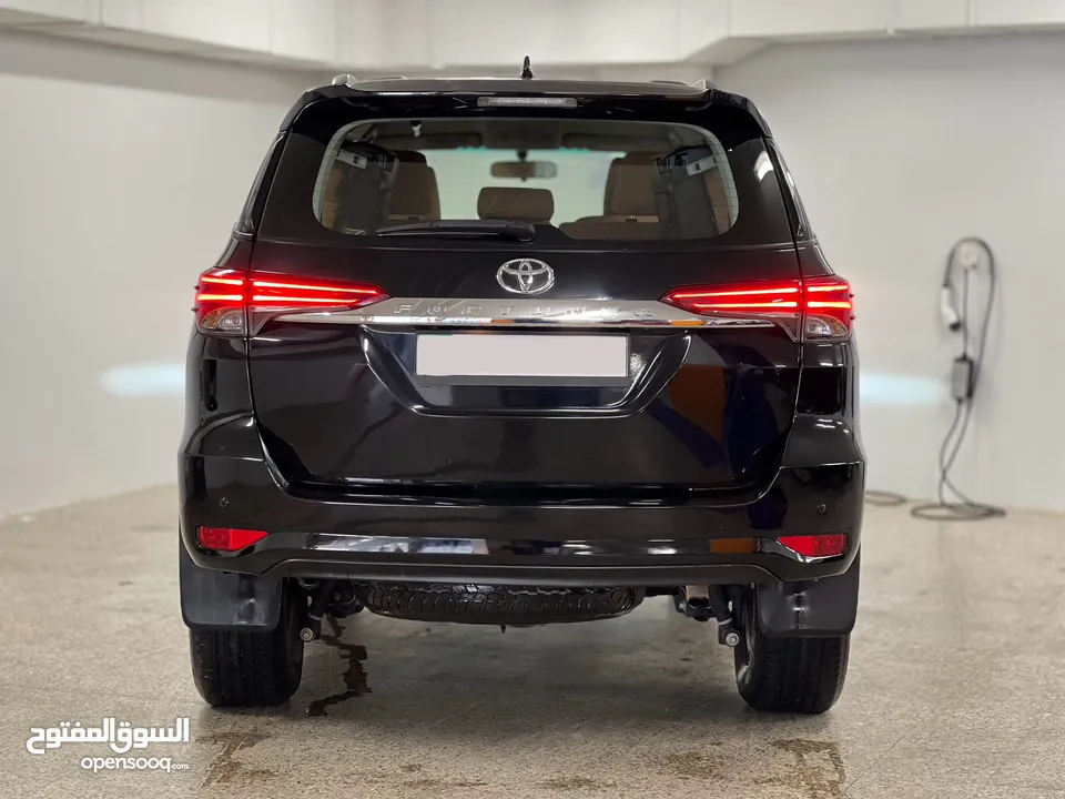 Toyota Fortuner 2019 وارد الوكالة