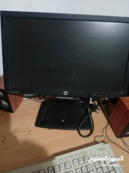 كمبيوتر hpمع كامل عدهته مستعمل للبيع 65