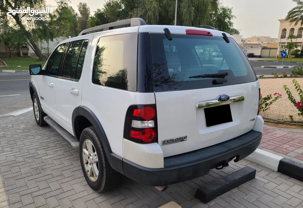 FORD EXPLORER 2007, XLT, LEATHER SEATS, ACCIDENT FREE, GCC