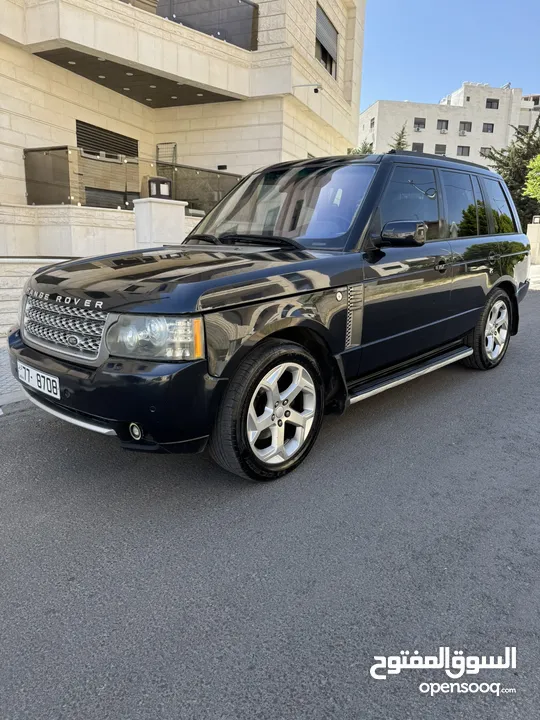 رنج روفر فوج Range Rover Vogue محول 2012 للبيع مع الرقم بسعر مغري