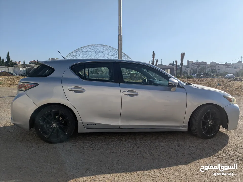 Lexus CT200 Hybrid لكزس ممشى 120,000 ميل للبيع كاش