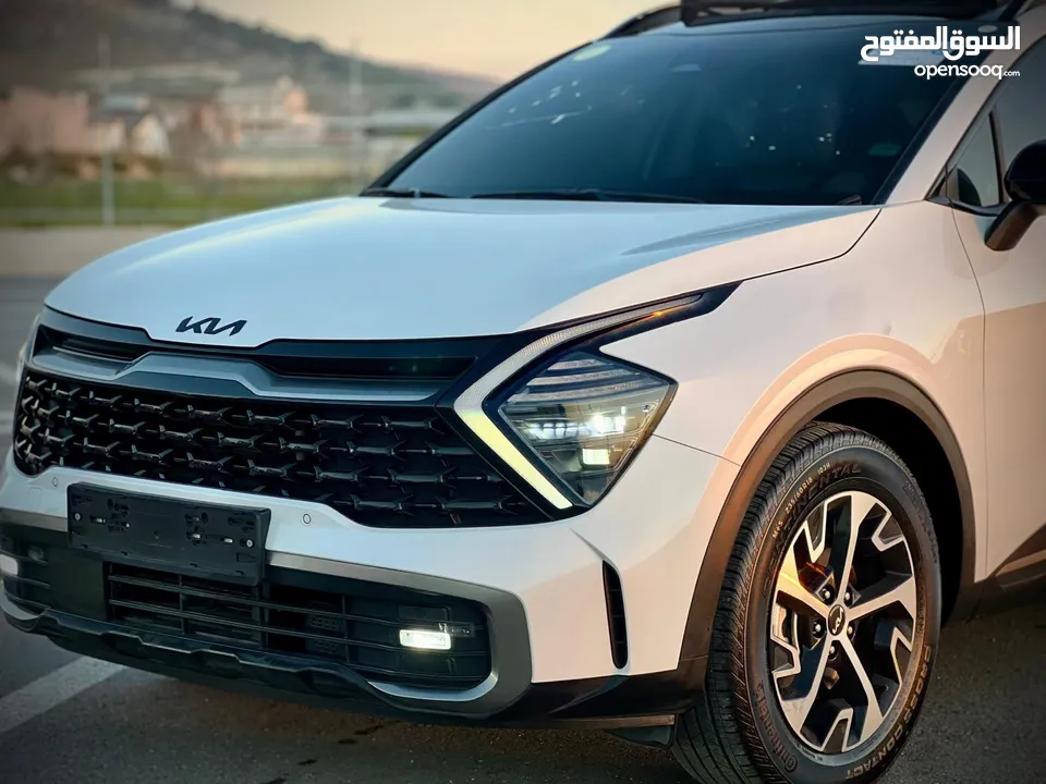 كايا سبورتاج /2022 فل الفل فتحة سقف  2x4 ///240Hp بنزين + كهرباء  ( Haybrid) 1600cc