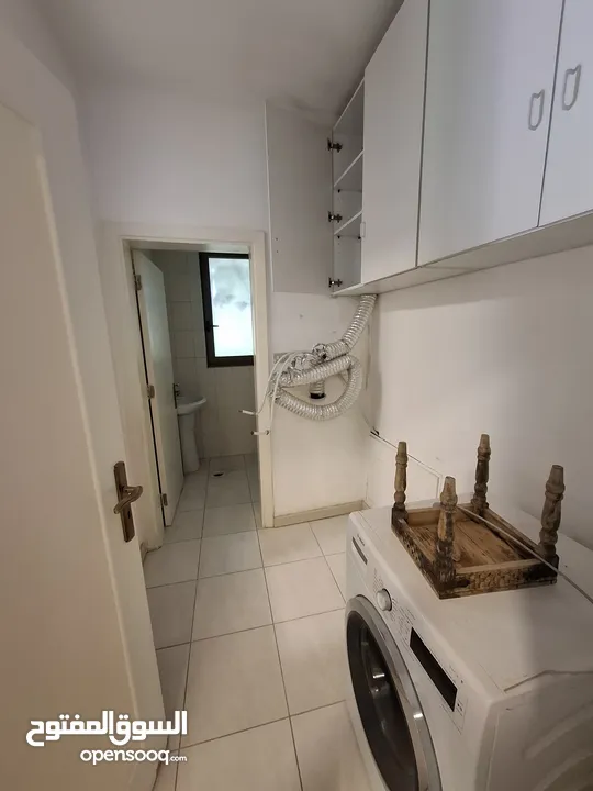شقة غير مفروشة للإيجار  ( Property 43170 )-174836195