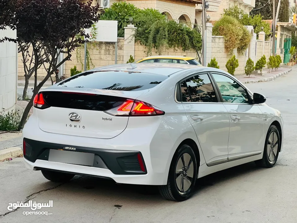 هيونداي أيونيك 2021 هيبرد فل أوبشن بدون فتحة – أصل شركة موديل السيارة مميزة من الاخر دهان شركة