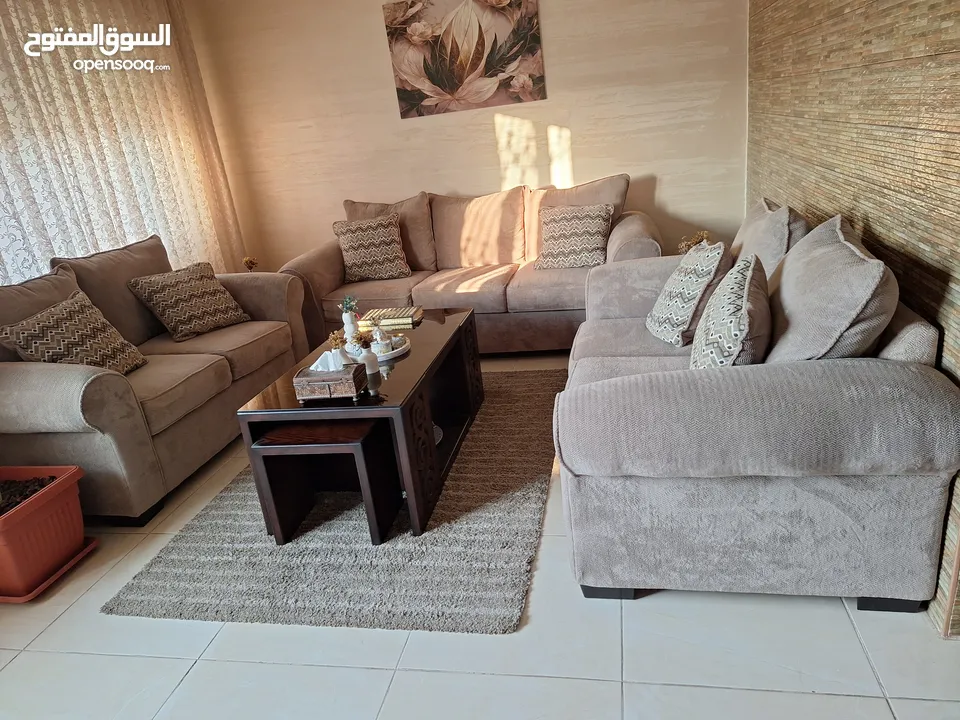 غرفة صالون ضيوف فاخره