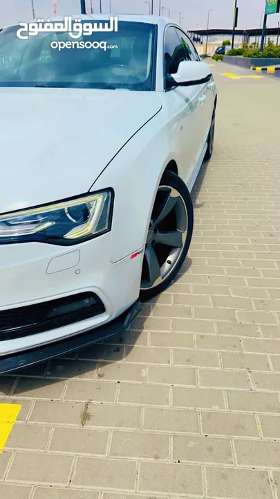 Audi A5 Sport D Line Full Option  اودي حاله ممتازه