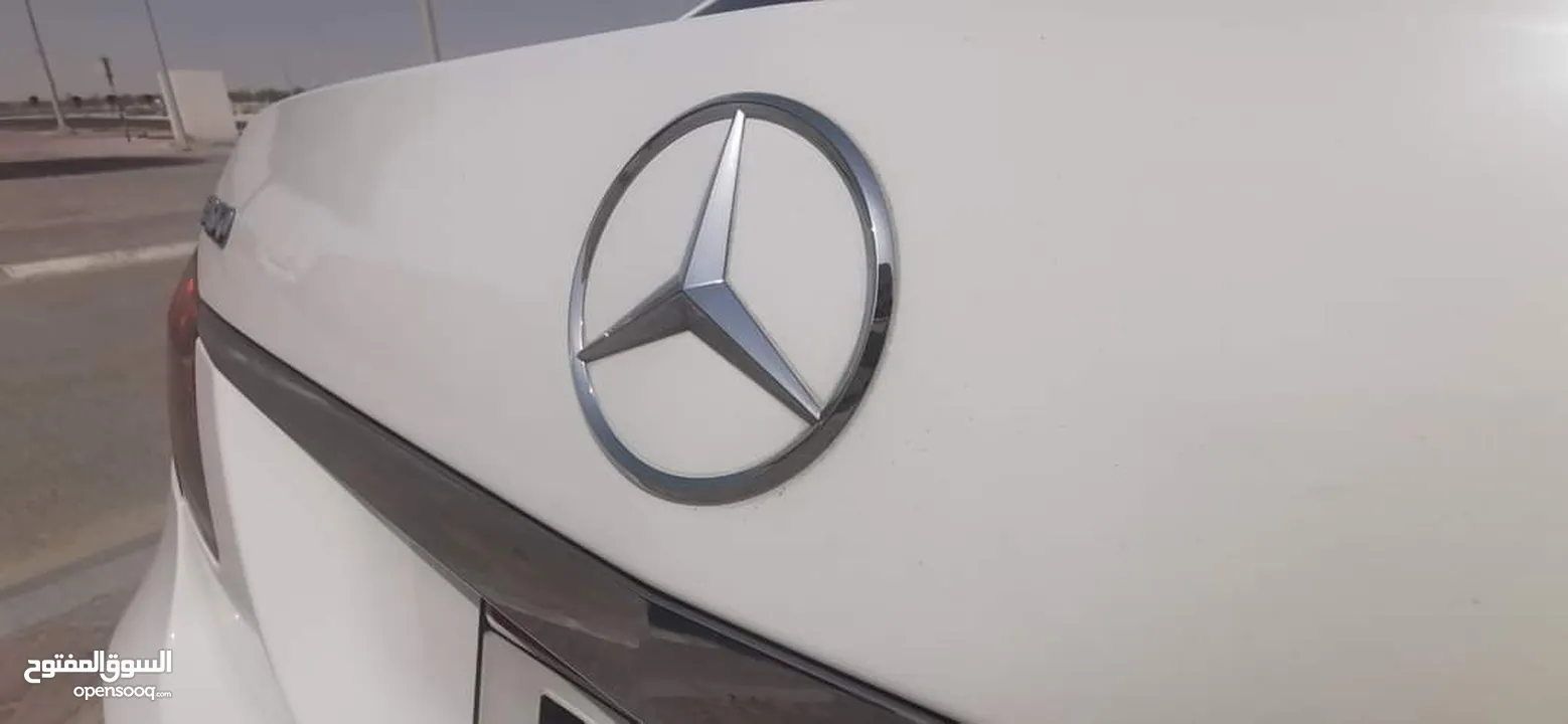 Mercedes E400 Hybridly White 2014 Japanمرسيدس E400 هايبرد ابيض 2014 اليابان
