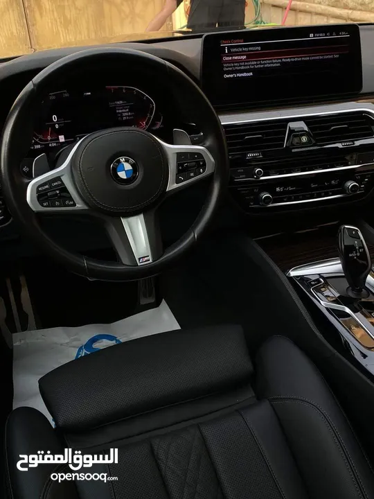 BMW G30 2022 530i M