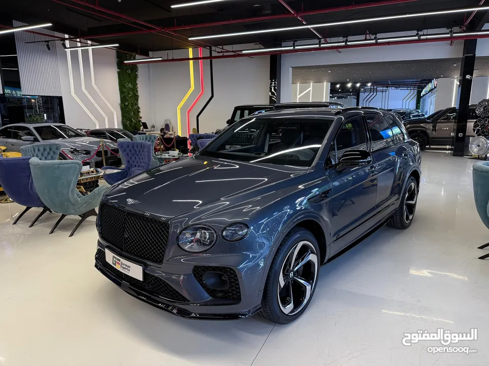 2022 BENTLEY BENTAYGA S V8 /GCC/ DEALER WARRANTY AND SERVICES Details