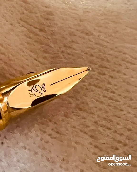 S.T. Dupont Classic Gold Plated Pinstripe Fountain Pen