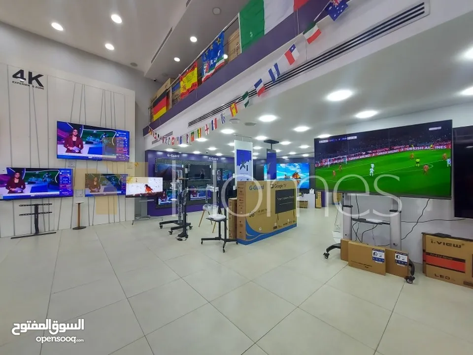 معرض بابين بموقع مميز جدا للايجار في شارع مكة , بمساحة 354م