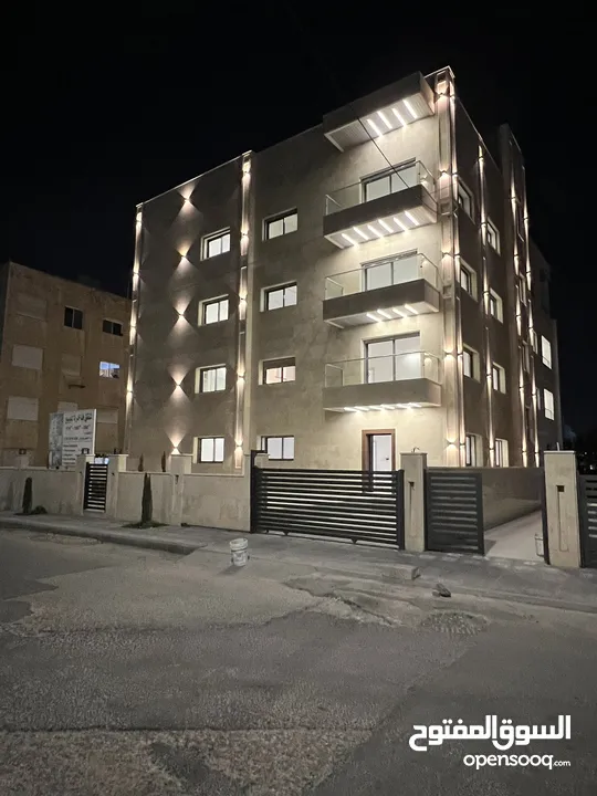 احجز شقتك في مشروع الشميساني باقل الاسعار ابتداءً من 105000دينار،شقق فاخرة جدا قرب سفن ستورز