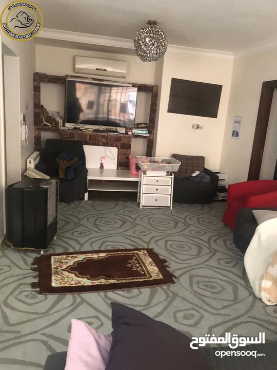 شقة أرضية مفروشة فاخرة للبيع في خلدا 200م مع حديقة وترسات 200م تشطيب سوبر ديلوكس