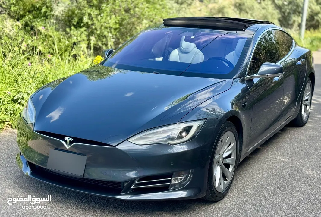 Tesla Model S  75 D long range 2018