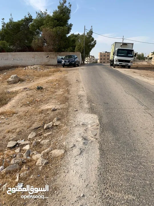 أرض منظمة سكني أ في أجمل مناطق تلعة الذهب خلف ايكيا – ديونز