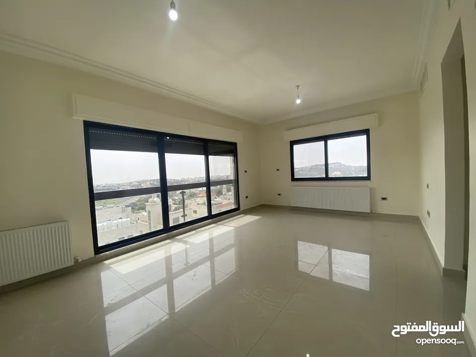 شقة غير مفروشة للإيجار 230م2 ( Property 16030 ) سنوي فقط