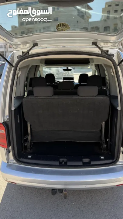 الرخصه والفحص مرفقات بالصور فولكس فاجن كادي ترخيص 2015/ركاب 6+1 محرك 2000 ديزل  جير عادي