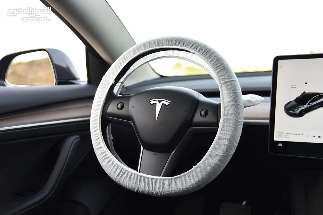 ‏Tesla Model 3 Standerd Plus 2023 بدفعة 2500