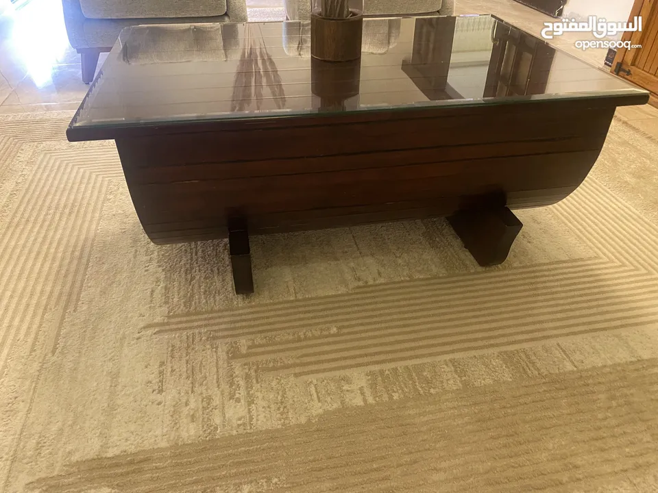 طاوله وسط بدون زجاج