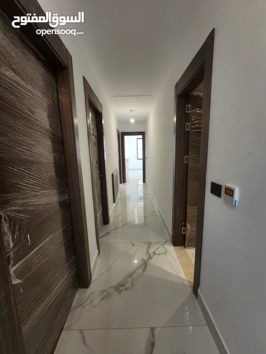 شقة فارغة للبيع في منطقة الدوار الرابع ( عدد 2 ) - ref : 14598