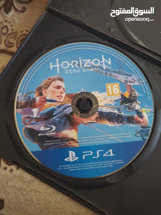CD للبيع الواحد ب 5 دنانير