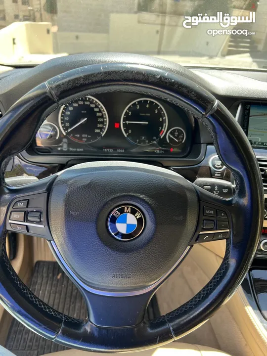 BMW 520i  2014