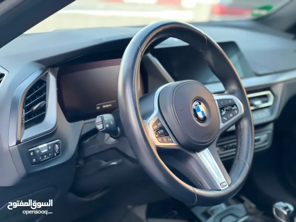 سيارة مميزة