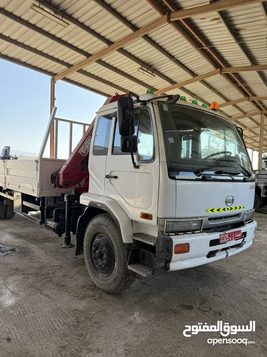 Nissan UD Hiab 10 Ton