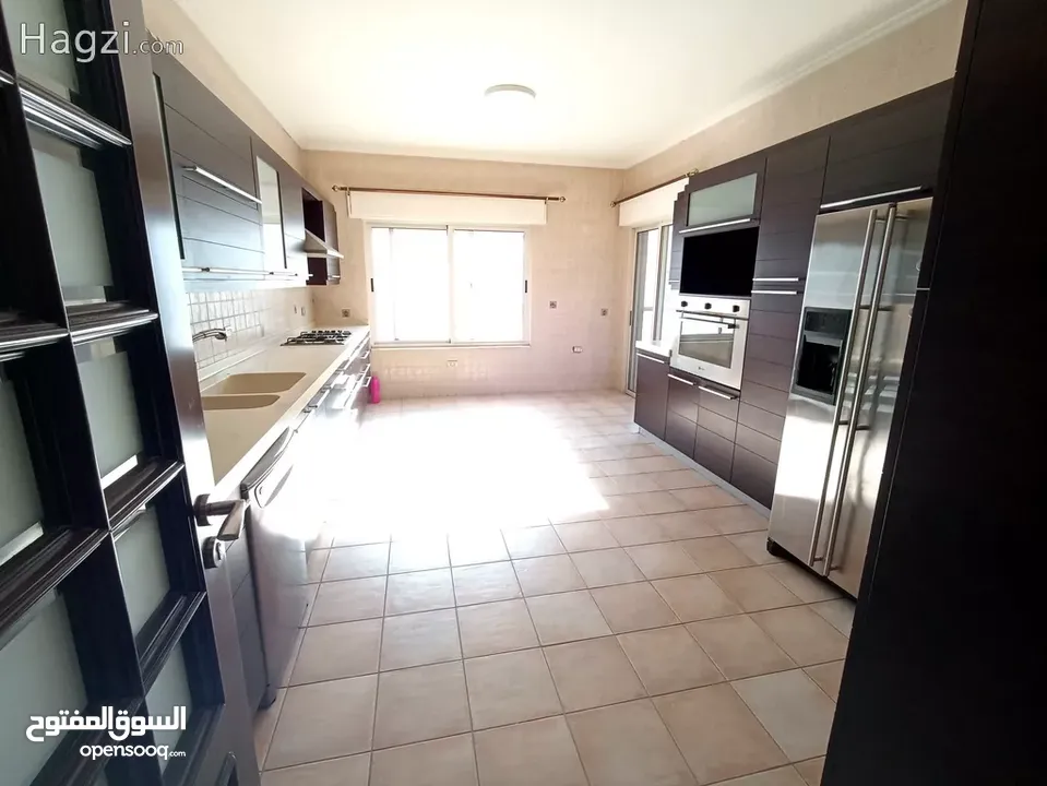 شقة غير مفروشة للإيجار 380م2 ( Property 19112 ) سنوي فقط