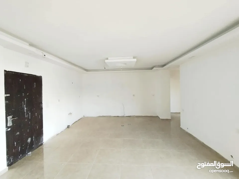 شقه للبيع الطيره خلف مدرسه زياد ابو عين